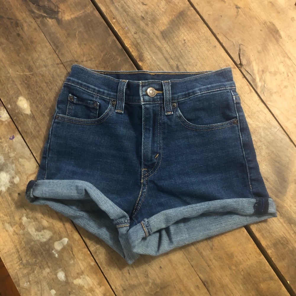 Levi Strauss Shorts Size 24